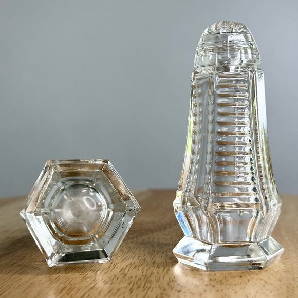 Bohemia Crystal Hexagon Salt & Pepper Shaker Pair Clear - Picture 4 of 6